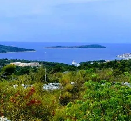Robinzonski Smjestaj Tiha Draga Kır Evi *