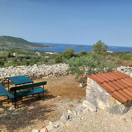 Robinzonski Smjestaj Tiha Draga Kır Evi *